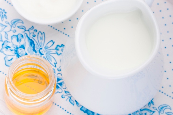 Дієта для ласунів — як схуднути на молоці та меді