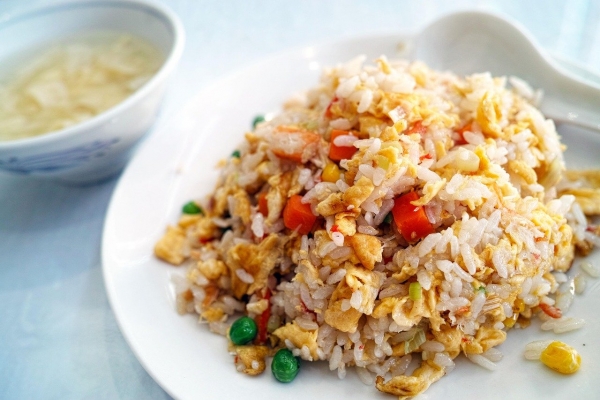 Готовим блюда восточноазиатской кухни — вкусные рецепты жареного риса