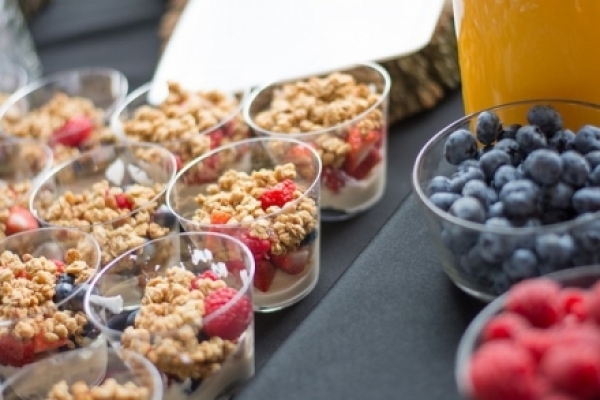 Что приготовить с фруктами и ягодами — 7 идей для полезного десерта