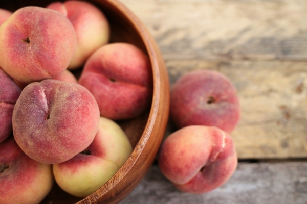 Что приготовить из персиков – оригинальные блюда