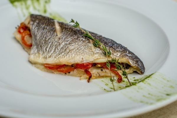 Як смачно приготувати рибу сібас — рецепти і поради