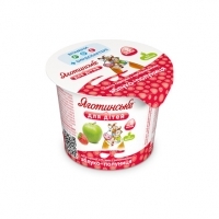 Apple and Strawberry Cottage Cheese Paste 3.9% fat