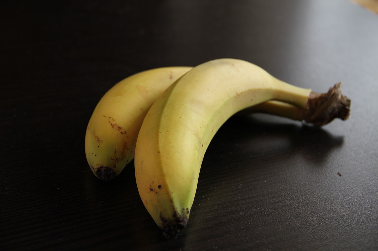 Запечені банани з прянощами 