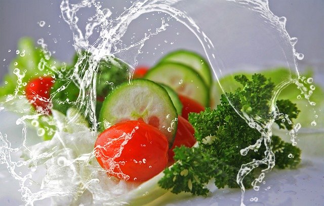 Легкий овощной салат на скорую руку