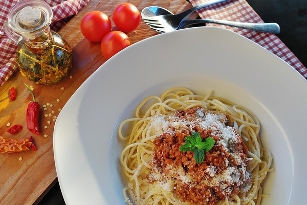 Готуємо страву італійської кухні – смачні рецепти пасти Болоньєзе