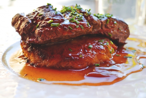 Готовим идеальный маринад для мяса в духовке – 4 рецепта