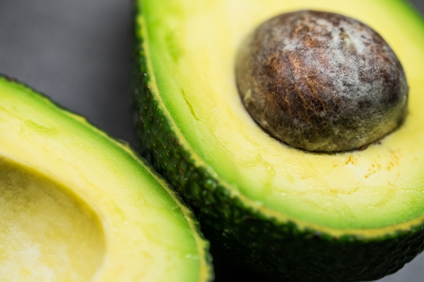 Надзвичайне авокадо — корисні властивості та цікаві рецепти